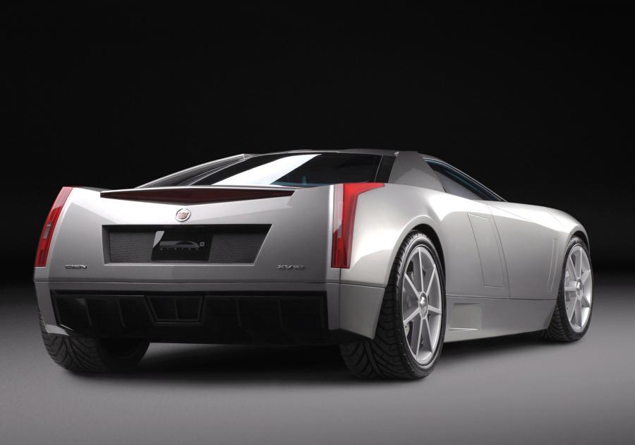  Cadillac Cien Concept 2002 года  (фото 9 из 50)